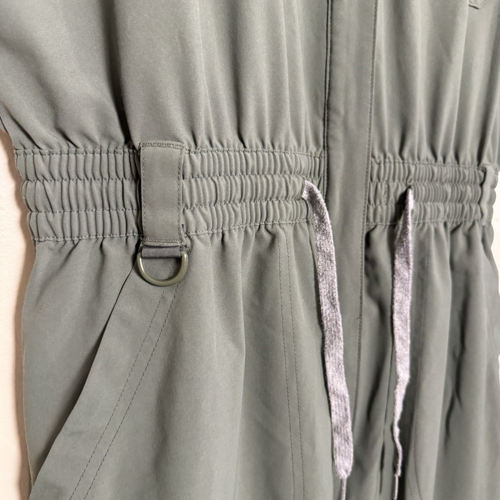 WonderWink Renew Women's Large Jumpsuit 7 Pocket V-Neck Stretch Cargo In Olive - Picture 5 of 16